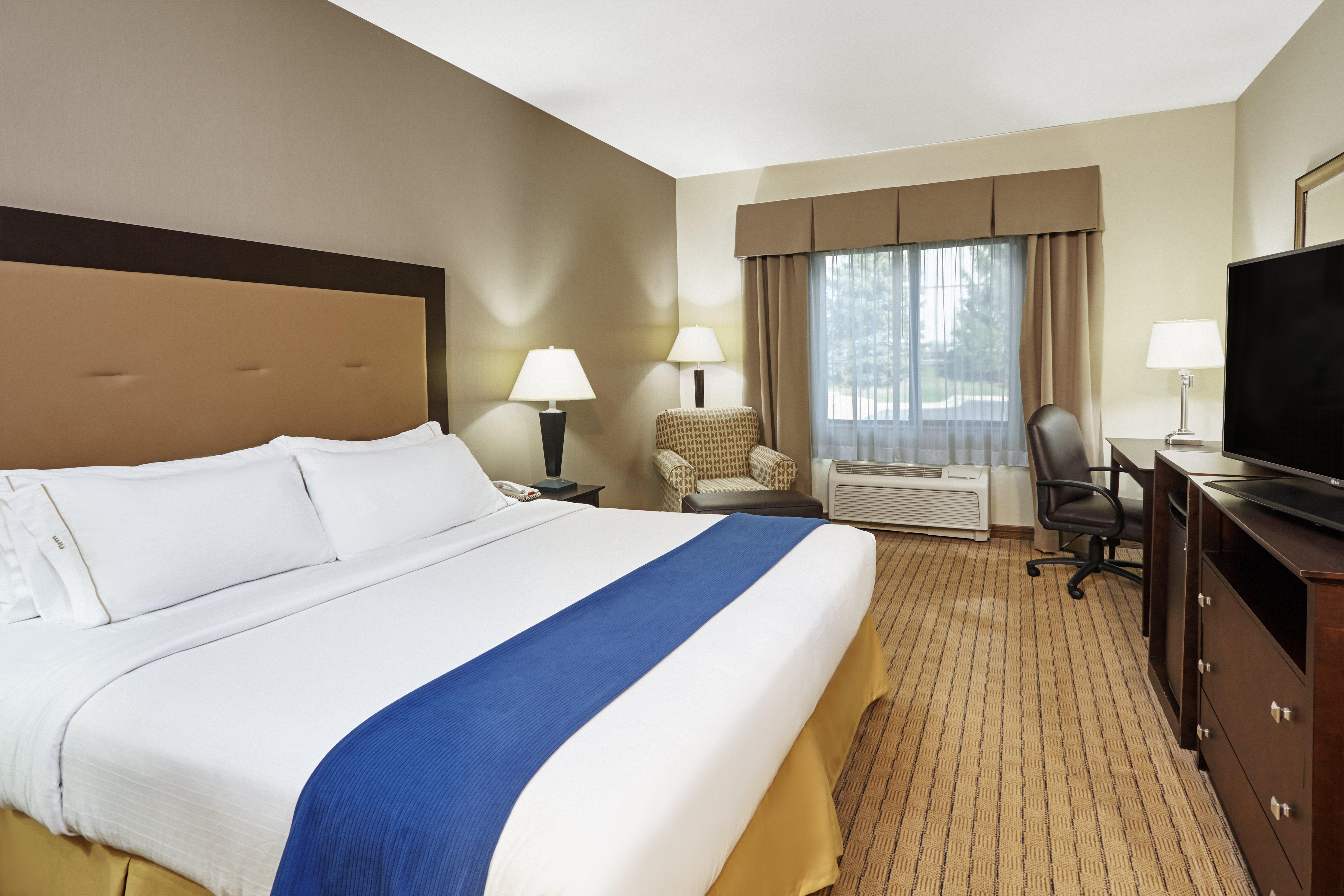 Holiday Inn Express & Suites Madison-Verona By Ihg Εξωτερικό φωτογραφία