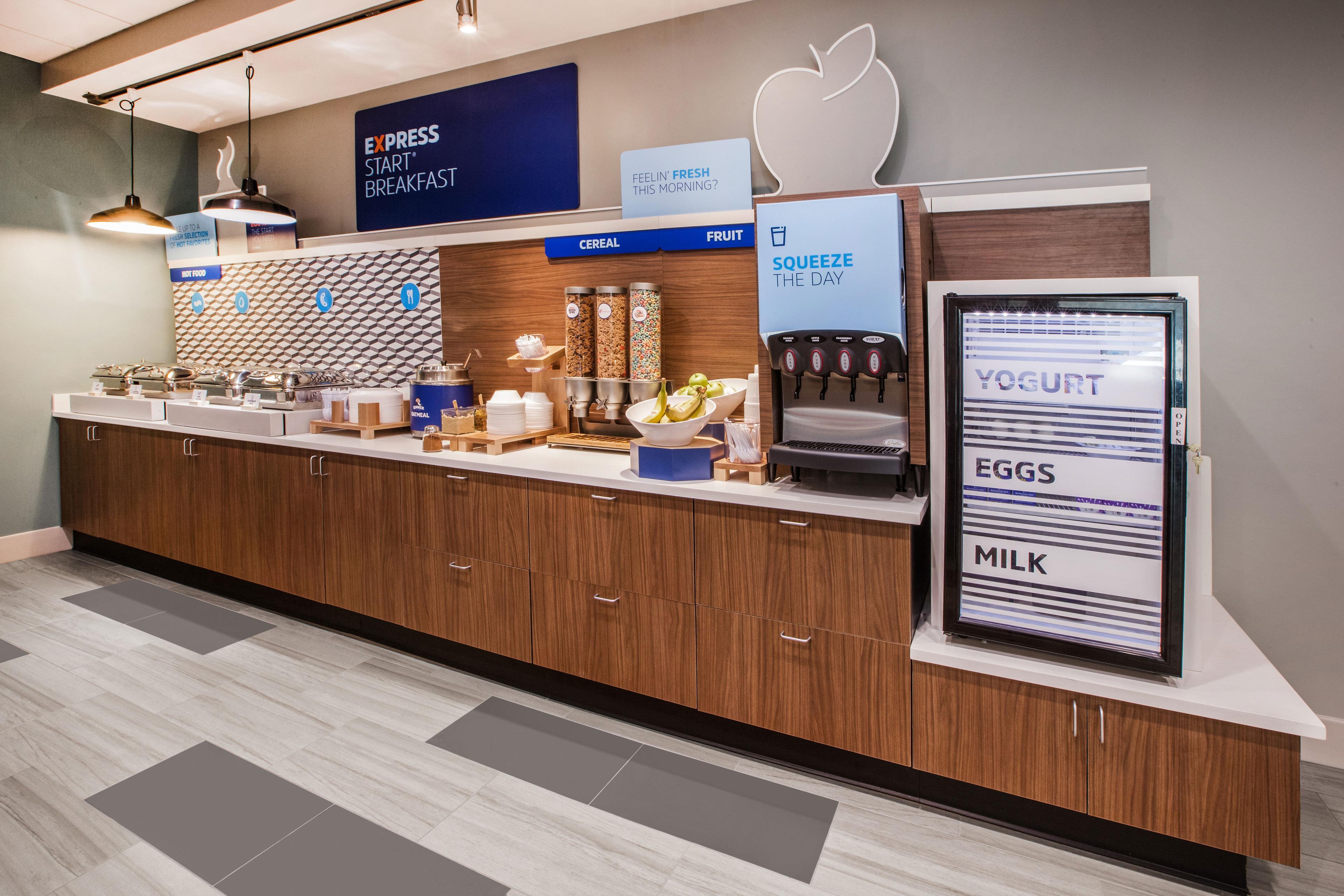 Holiday Inn Express & Suites Madison-Verona By Ihg Εξωτερικό φωτογραφία