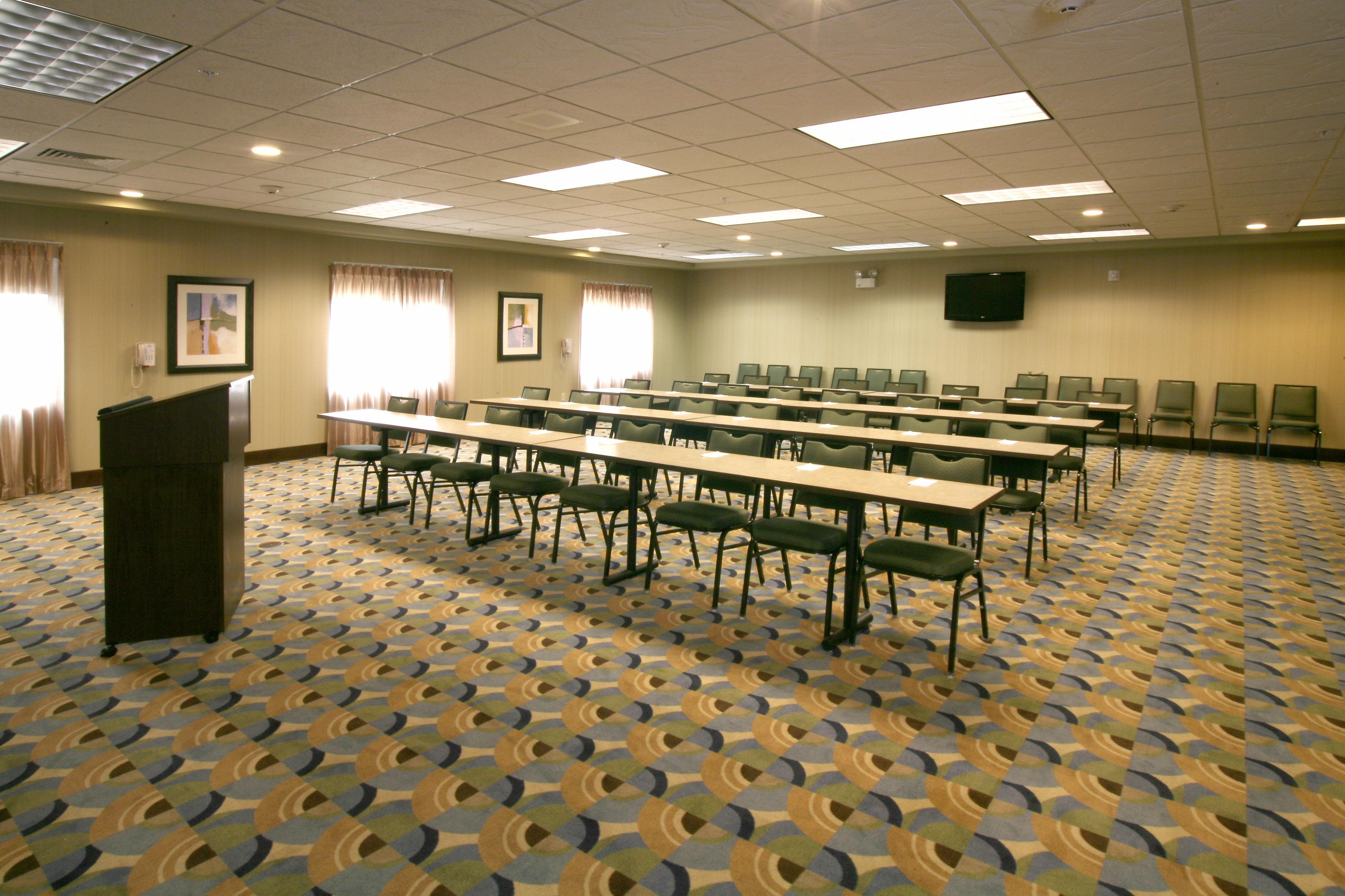 Holiday Inn Express & Suites Madison-Verona By Ihg Εξωτερικό φωτογραφία